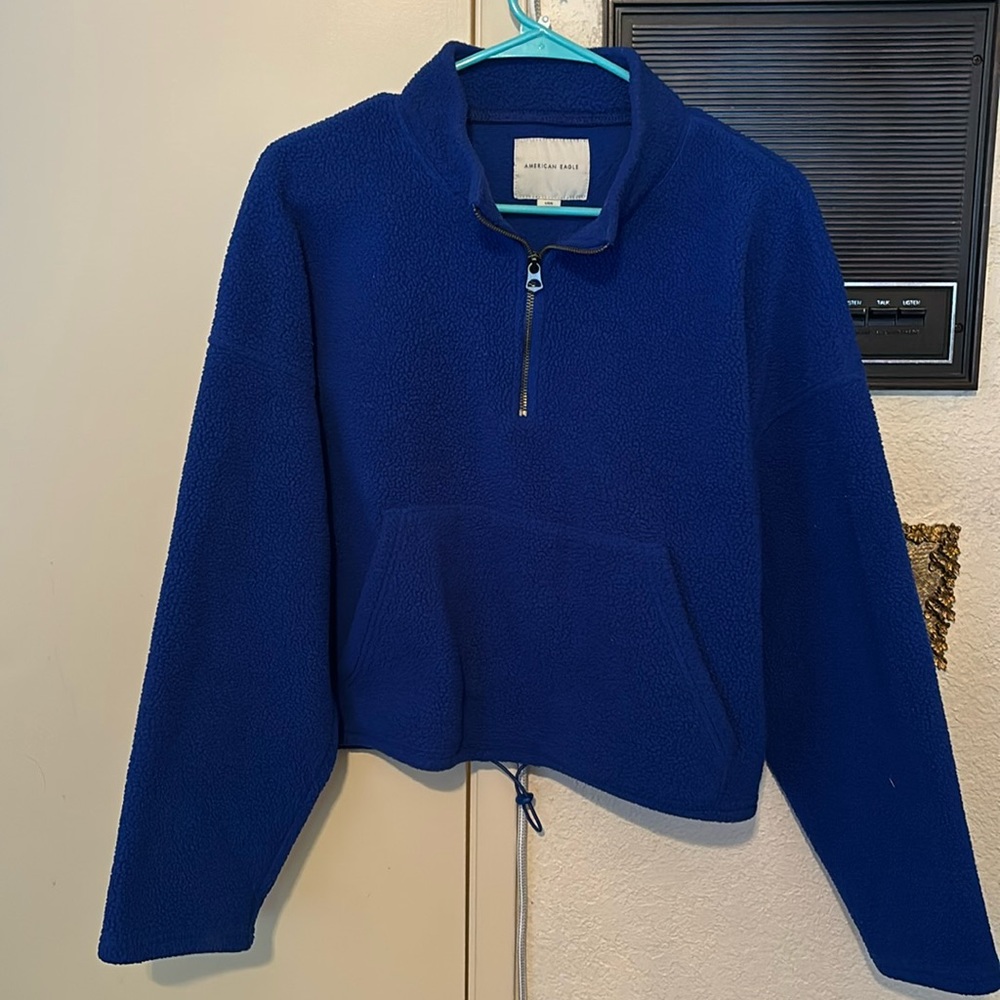 American Eagle cropped sweater